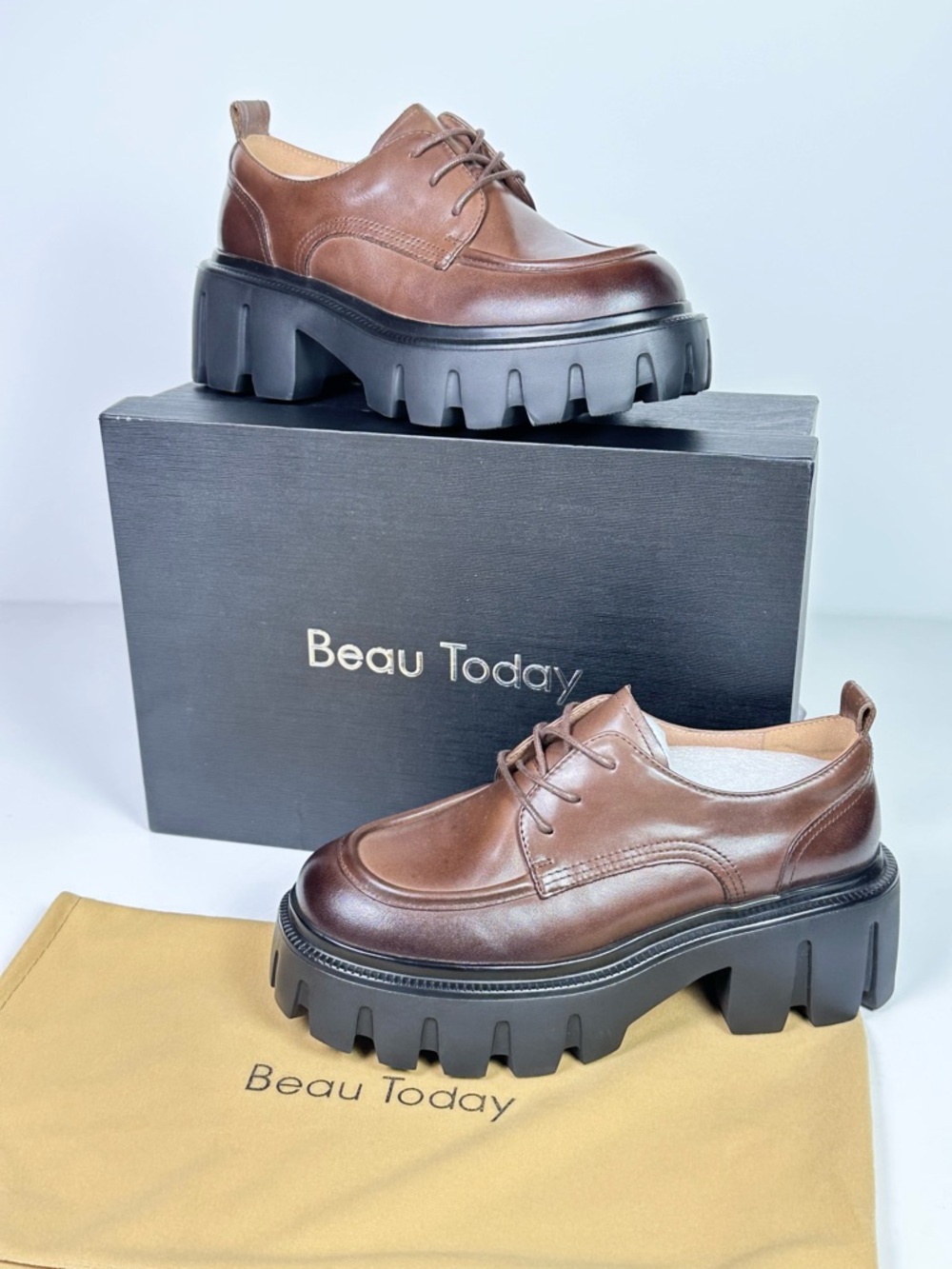 Beau Today Women’s Platform Brown Oxford Shoes  6.5 NEW IN BOX